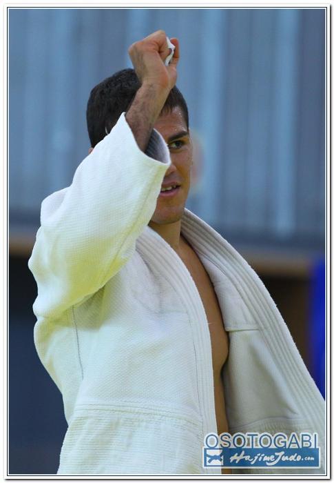 CEU2011 20047